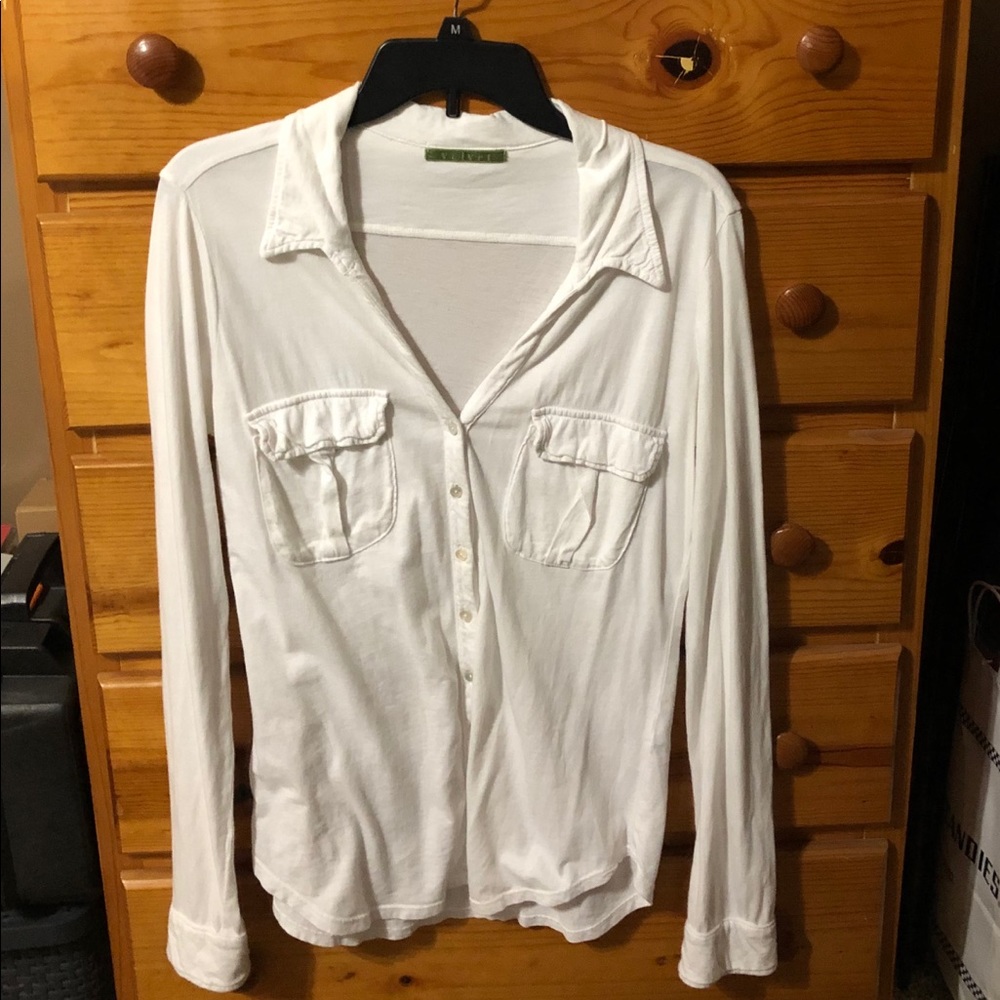 Women’s shirt